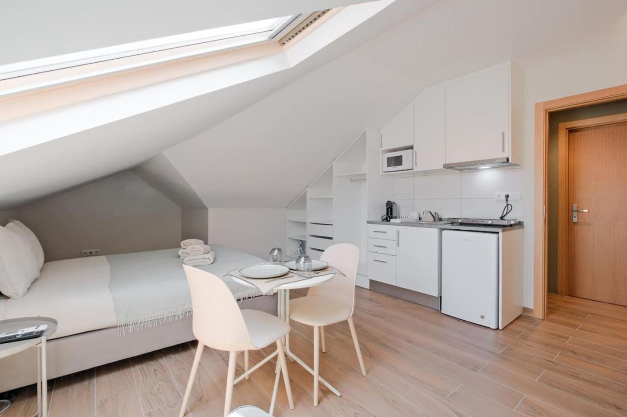 Apartment Lovely Fully Equipped Near Subway N10 - Shared Bathroom With Another