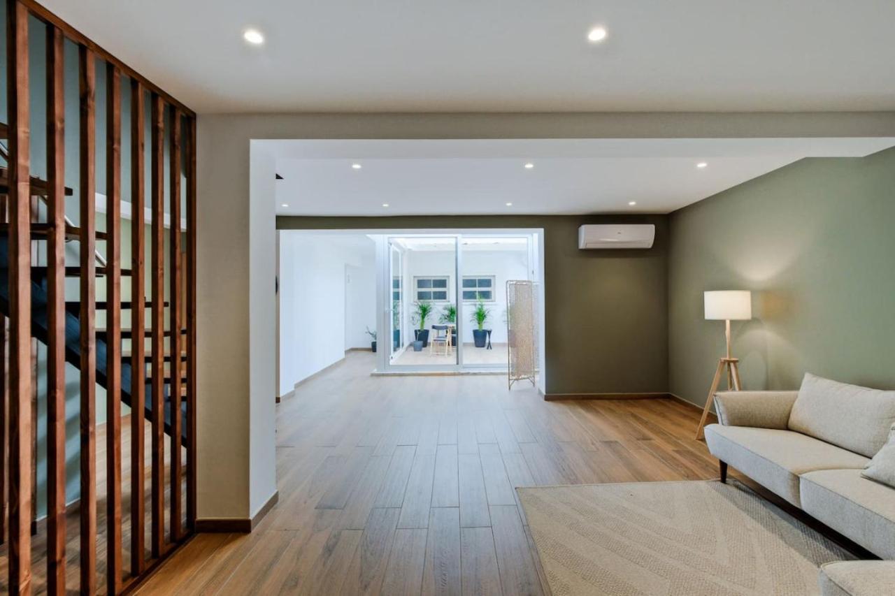 Lovely Fully Equipped Near Subway N10 - Shared Bathroom With Another Apartment